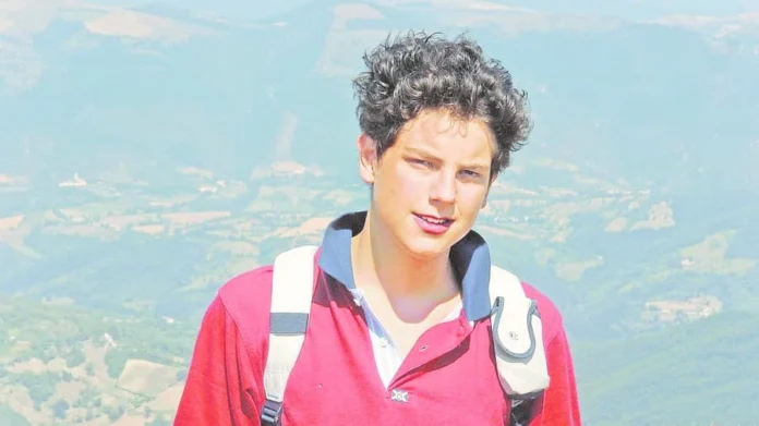 Carlo Acutis přezdívaný také jako Boží influencer.